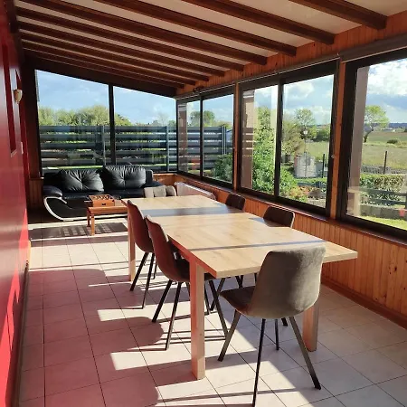 10-person In * Barfleur